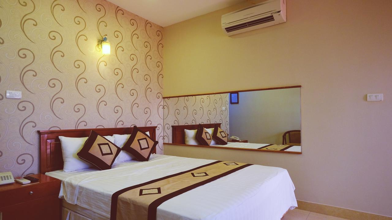 Ba Sao Hotel Hanoi Bagian luar foto